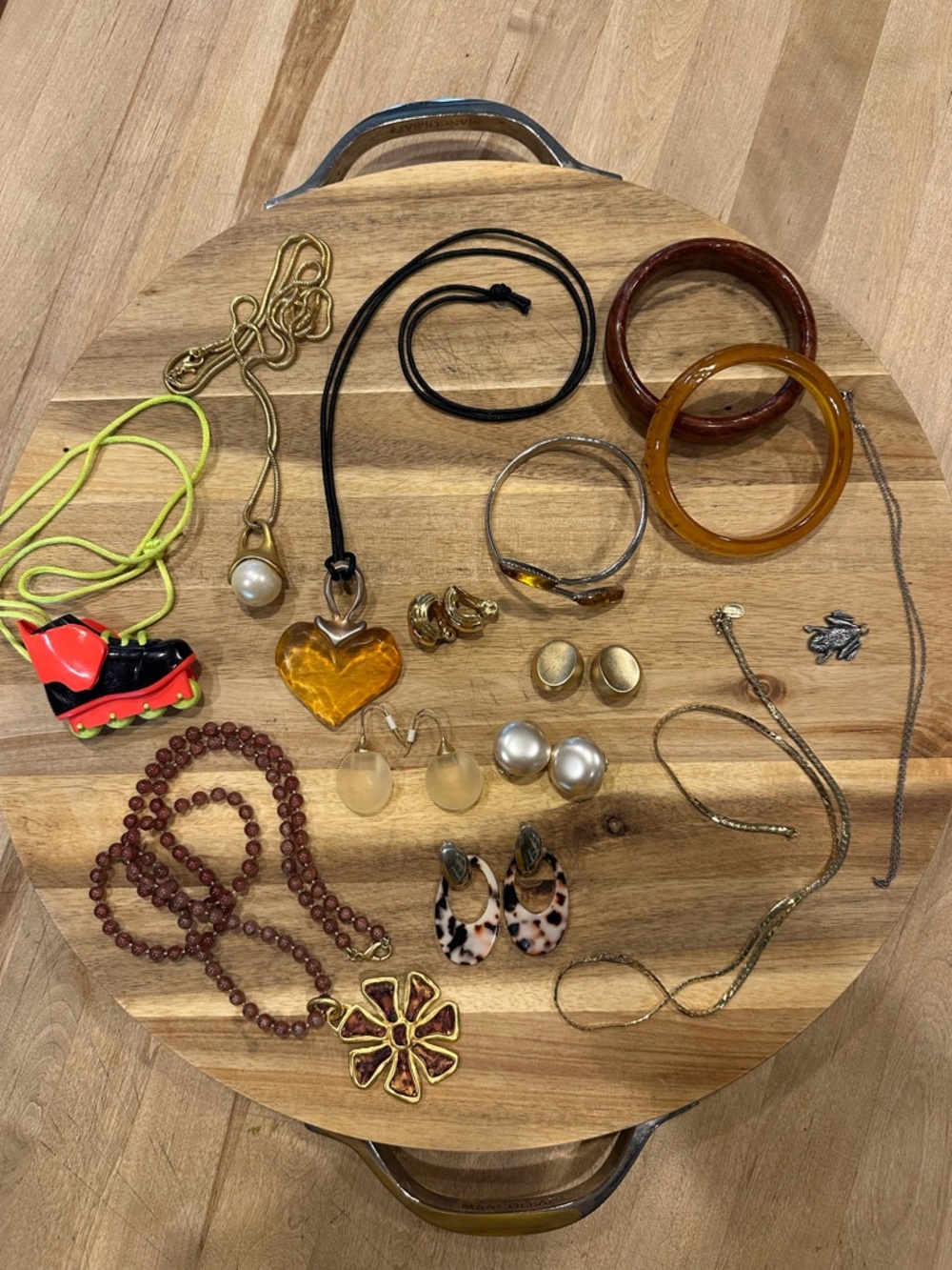 VINTAGE 80’s-90’s LARGE LOT COSTUME JEWELRY
